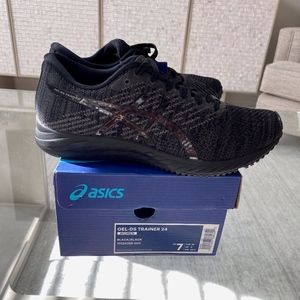 Asics Women's GEL-DS Trainer 24 Running Shoe